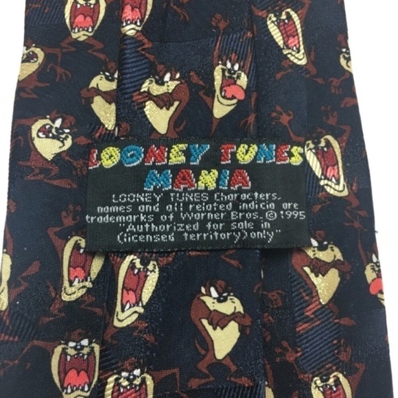 VINTAGE Looney Tunes Mania Tie 90s Taz Tasmanian Devil 100% Silk Warner Bros - Picture 5 of 7